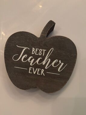 T.J.Maxx Brown Apple-Shaped Decorative Plaque